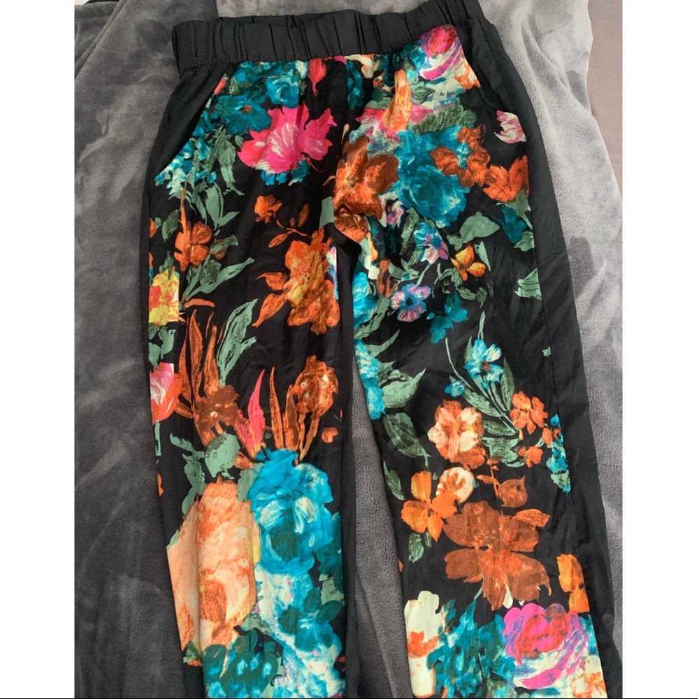Floral Silk Pant Jogger NEW w/ Tags